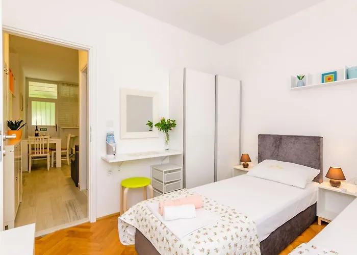 Apartment Petrana