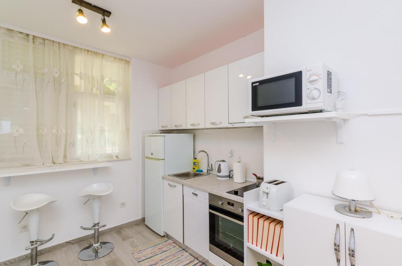 Apartment Petrana *